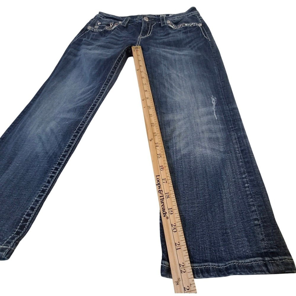 Miss Me Womens Mid Rise Capri Jeans Embroidered Dark Wash MW8161P3 Size 30 - Picture 9 of 11